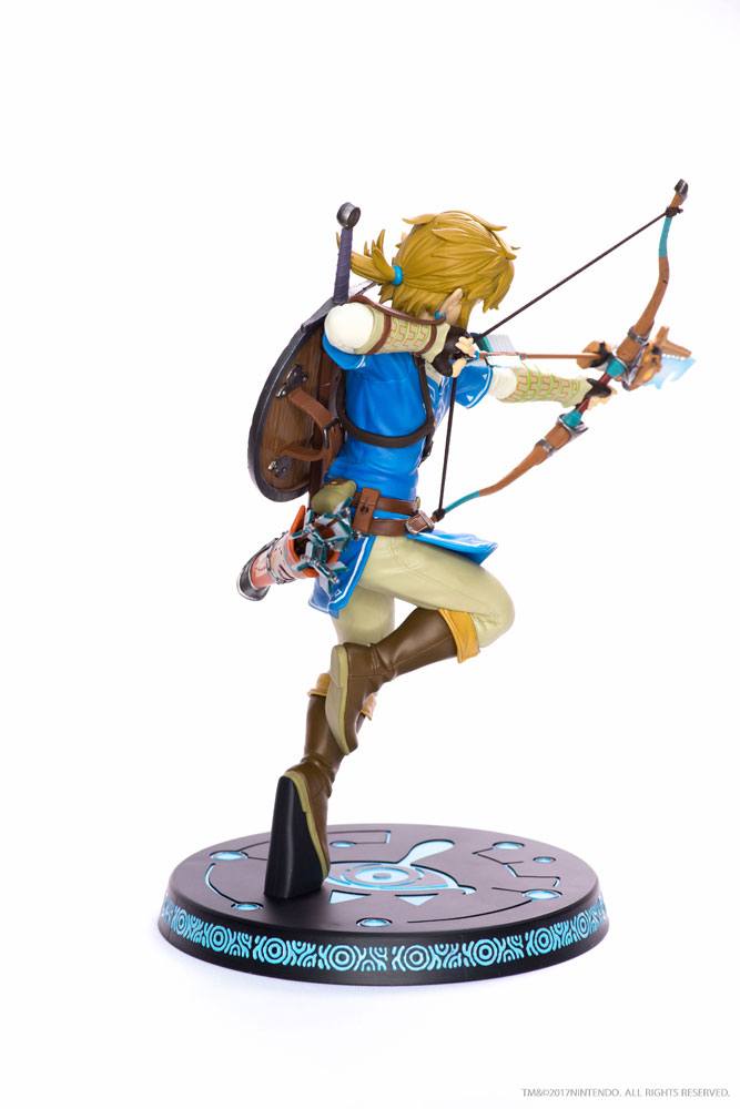The Legend of Zelda - Breath of the Wild - PVC Statue Link Collector's Edition - 25 cm - Afbeelding 4