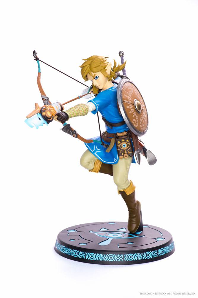 The Legend of Zelda - Breath of the Wild - PVC Statue Link Collector's Edition - 25 cm - Afbeelding 2